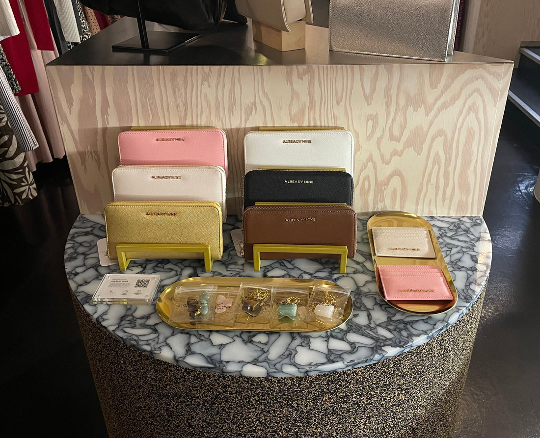 Feng Shui wallet colors aligned with birth element for wealth in 2026