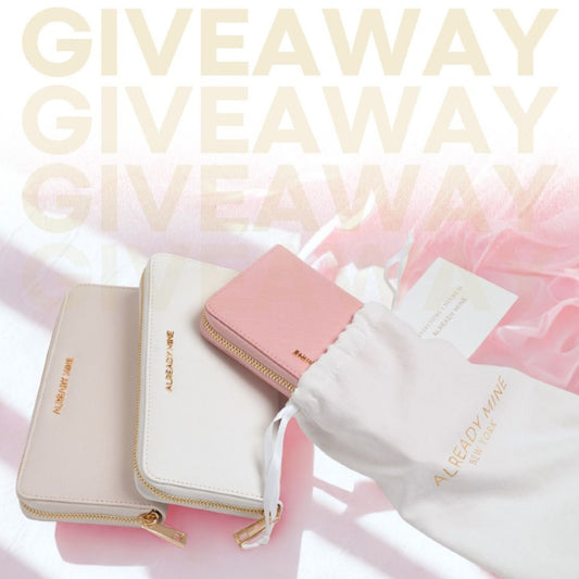 Best Vegan Leather Wallet Set of Three color, Ecru, white and pink.